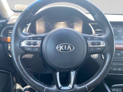 2019 Kia Cadenza Premium