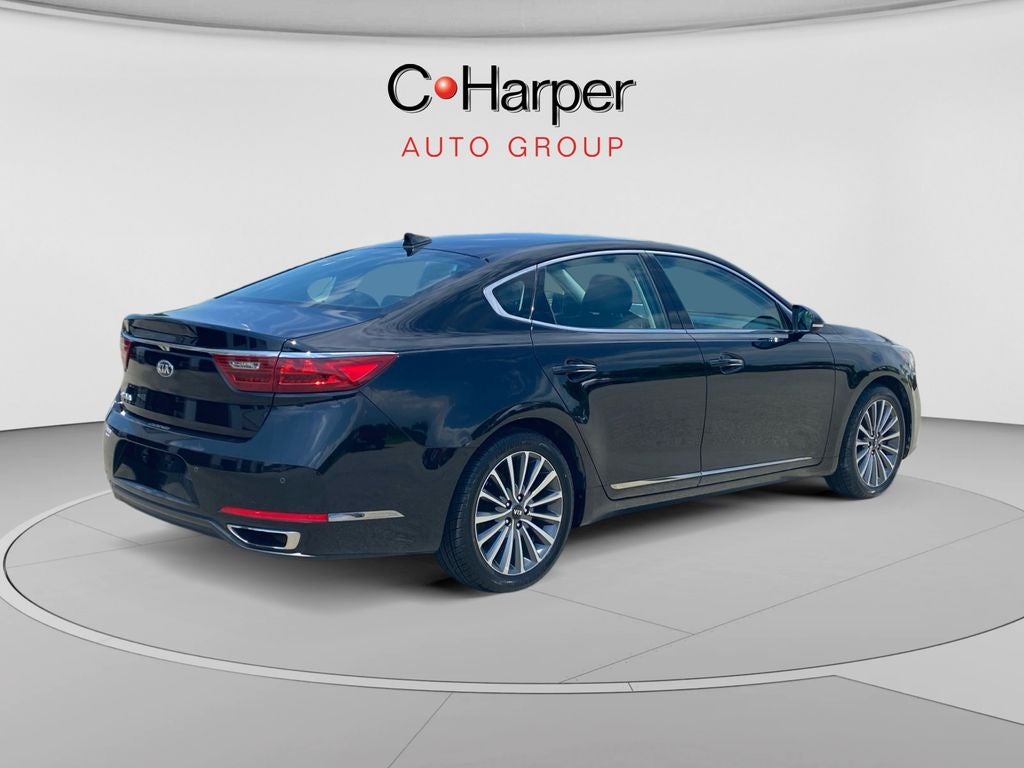 2019 Kia Cadenza Premium