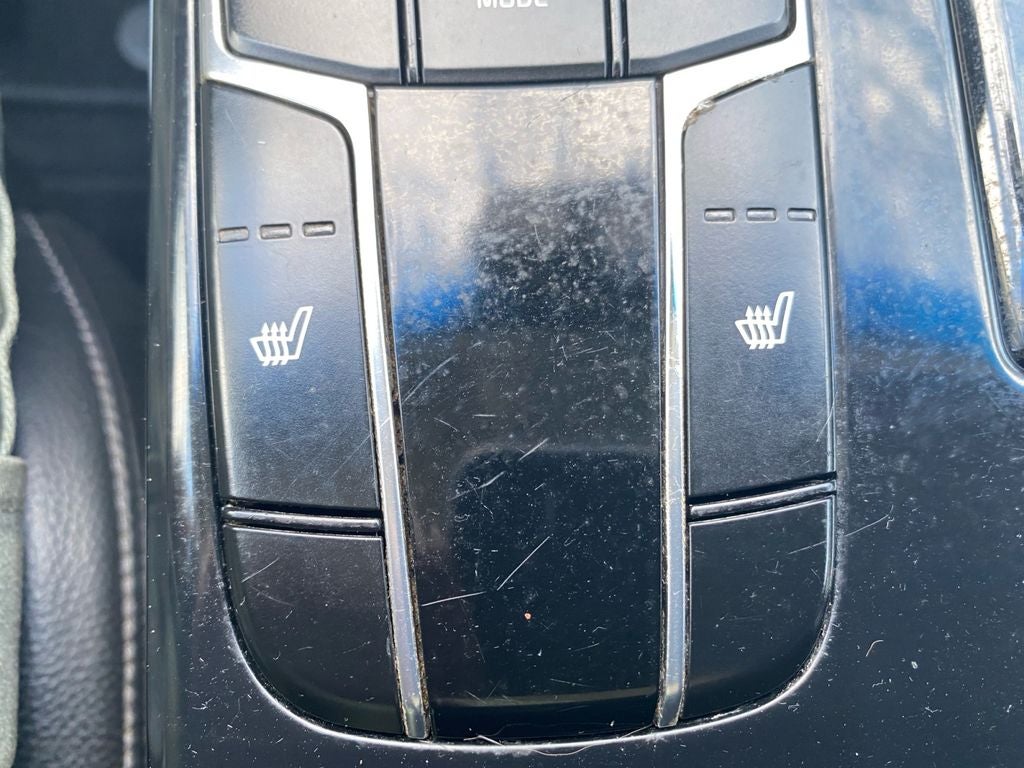 2019 Kia Cadenza Premium