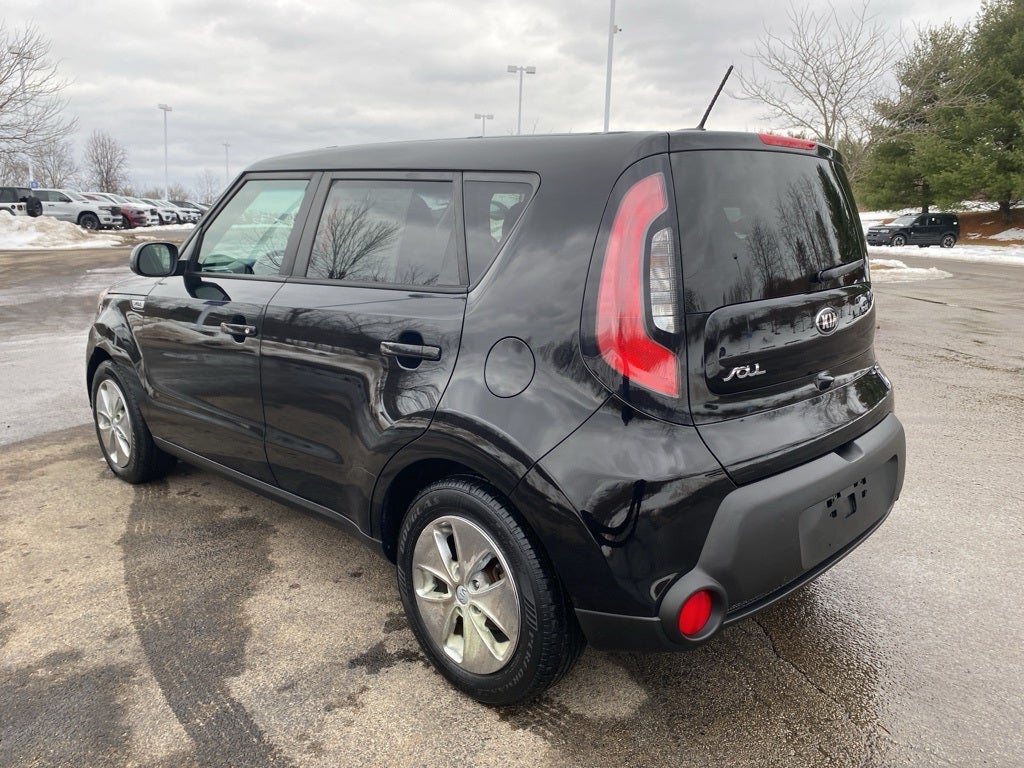 2016 Kia Soul Base