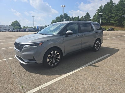2024 Kia Carnival EX