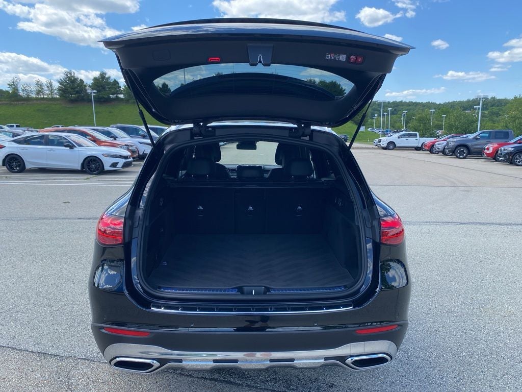 2025 Mercedes-Benz GLC GLC 300