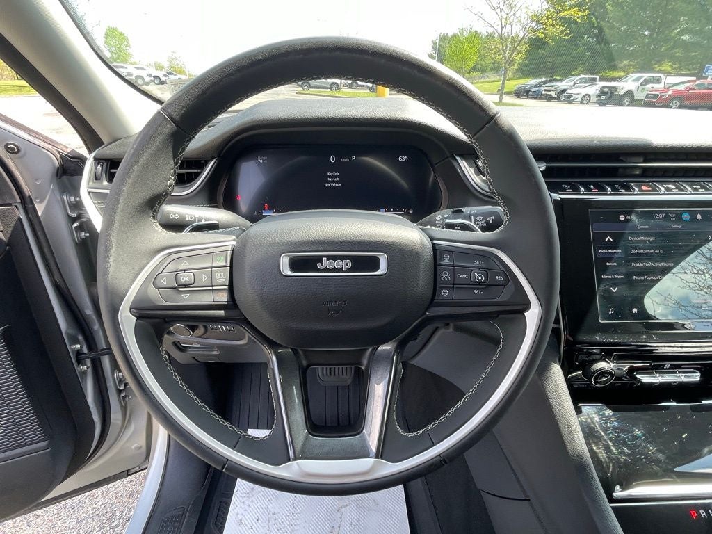 2023 Jeep Grand Cherokee L Laredo
