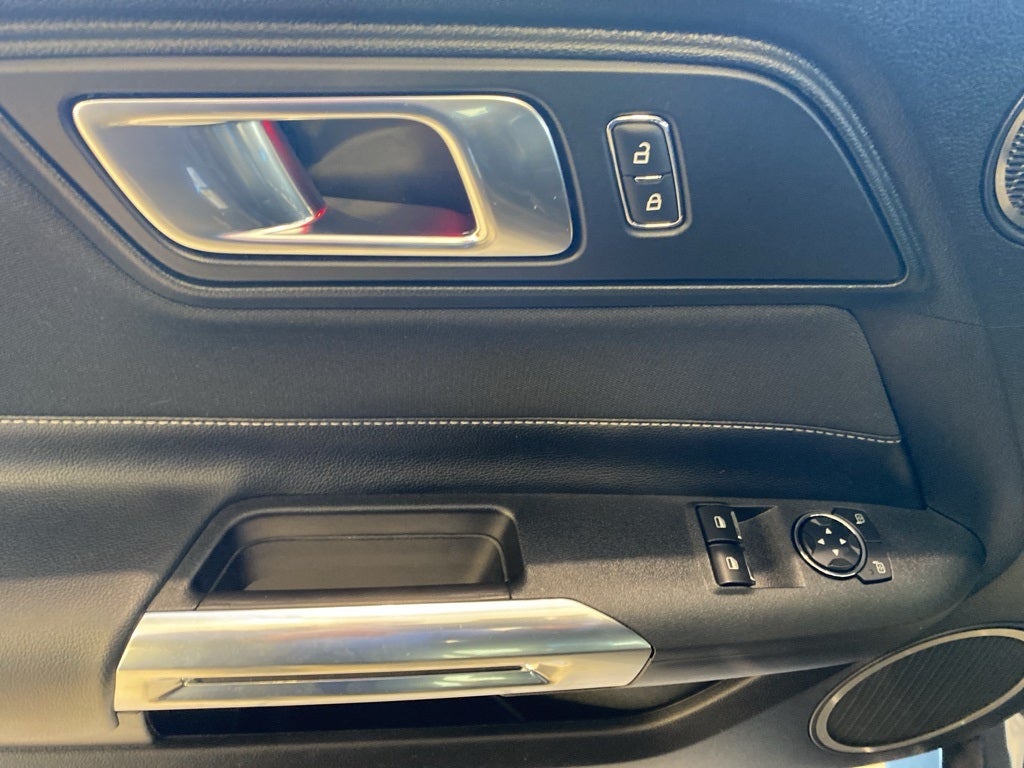 2022 Ford Mustang Mach 1