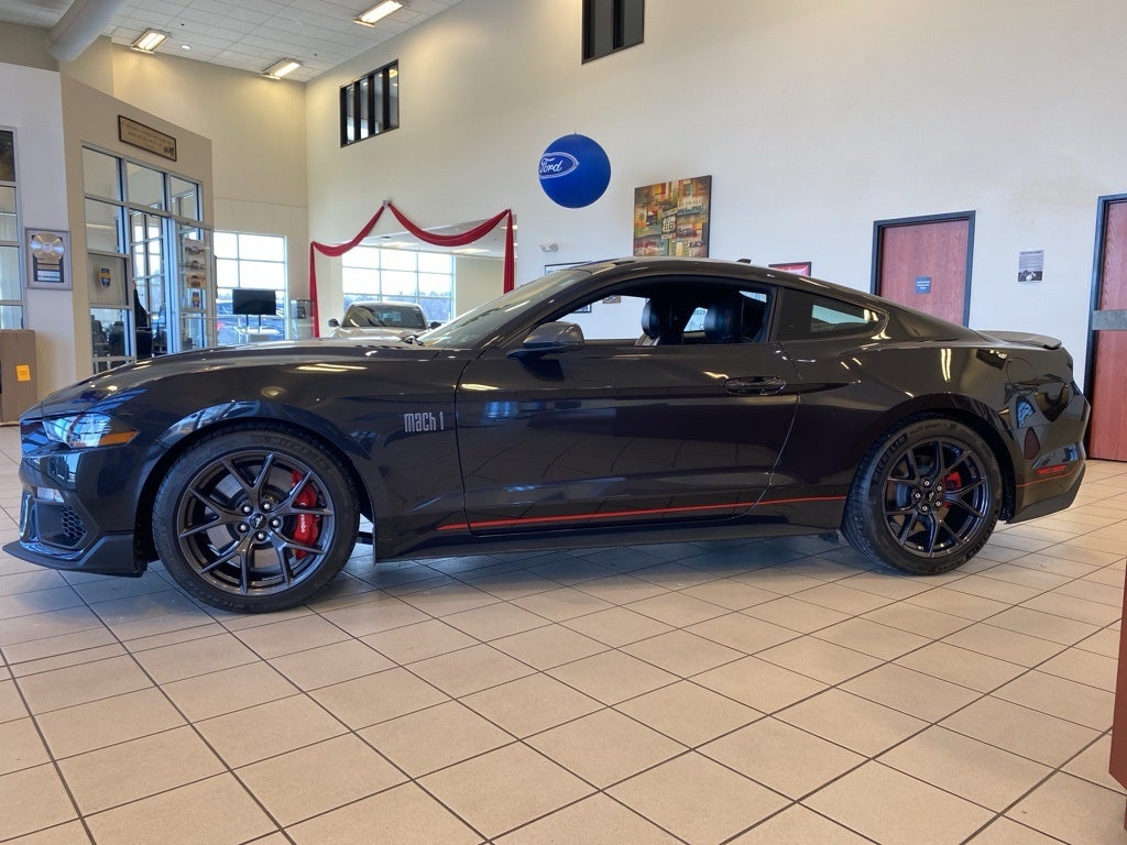 2022 Ford Mustang Mach 1