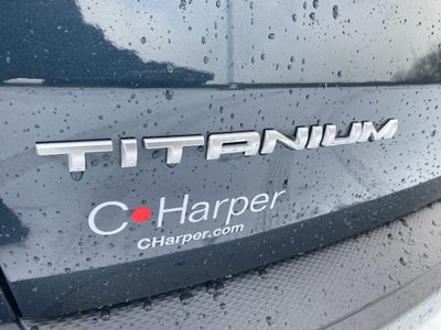 2022 Ford Escape Titanium