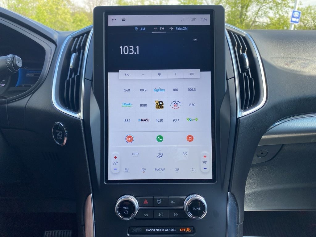 2024 Ford Edge Titanium