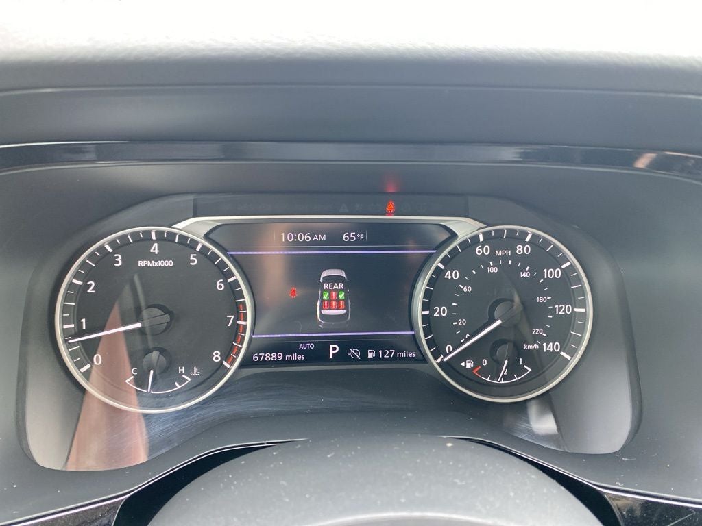 2024 Nissan Pathfinder SV