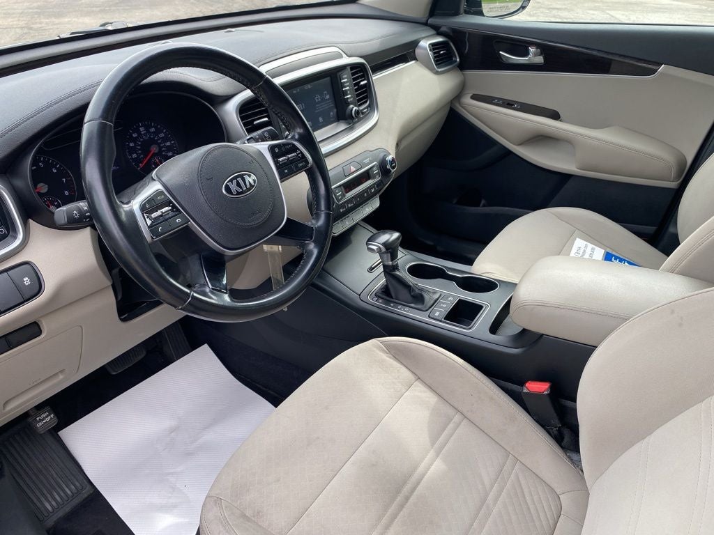 2020 Kia Sorento LX