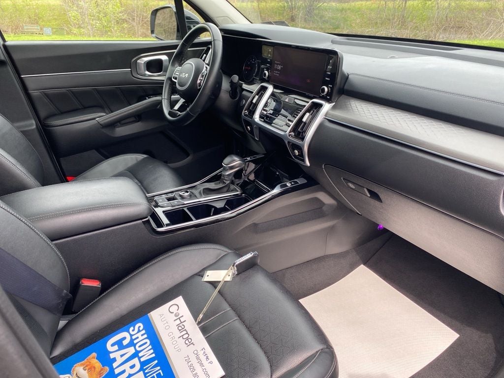 2022 Kia Sorento SX