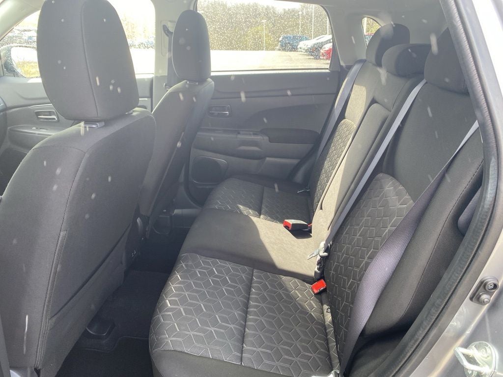 2025 Mitsubishi Outlander Sport 2.0 LE