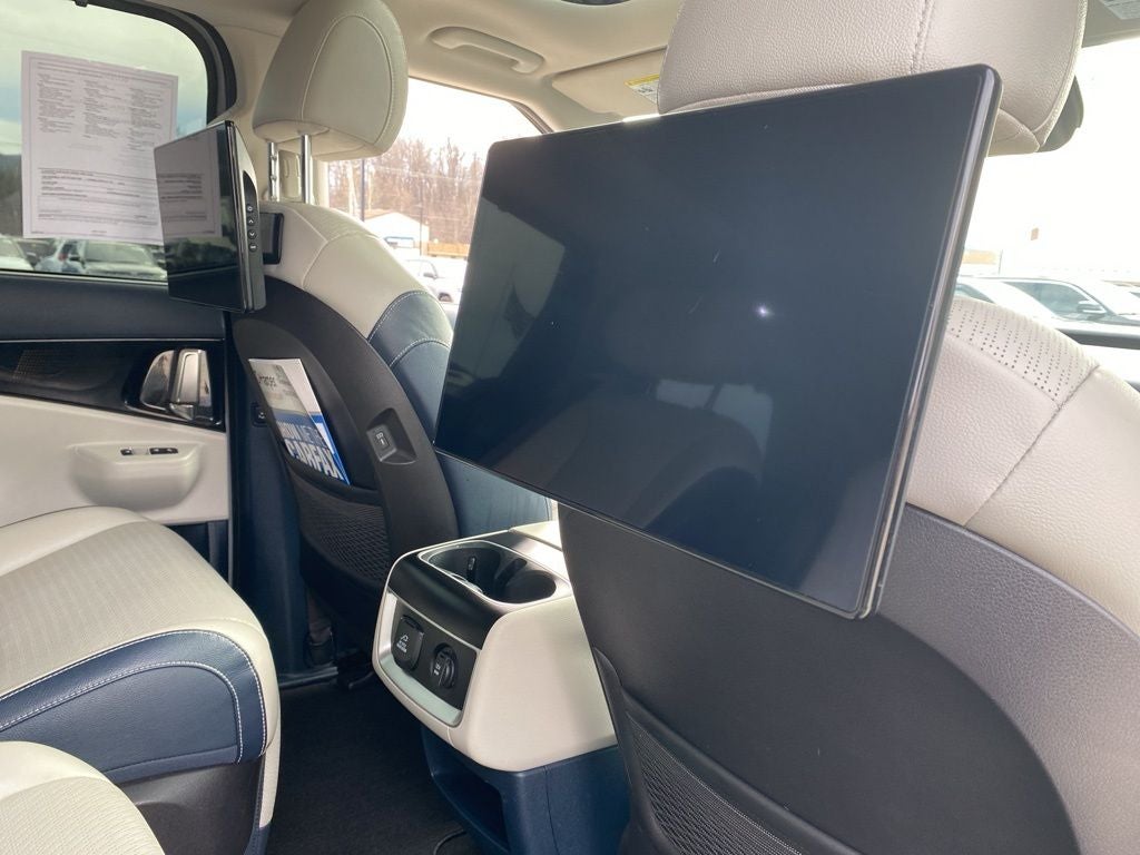 2025 Kia Carnival SX Prestige