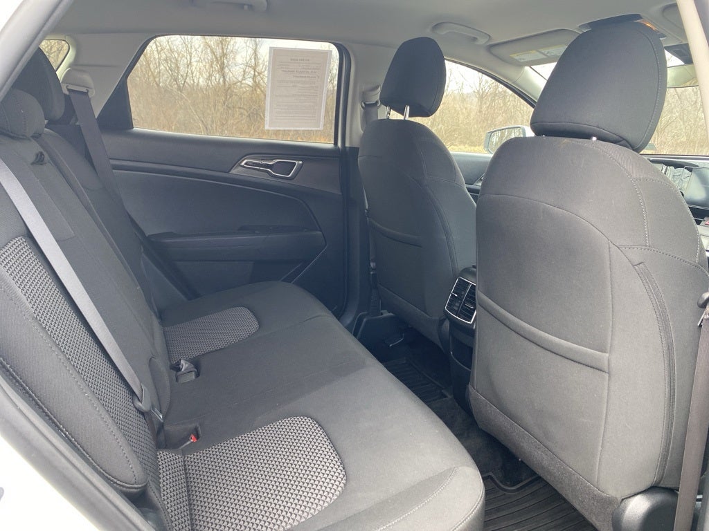 2023 Kia Sportage Hybrid LX