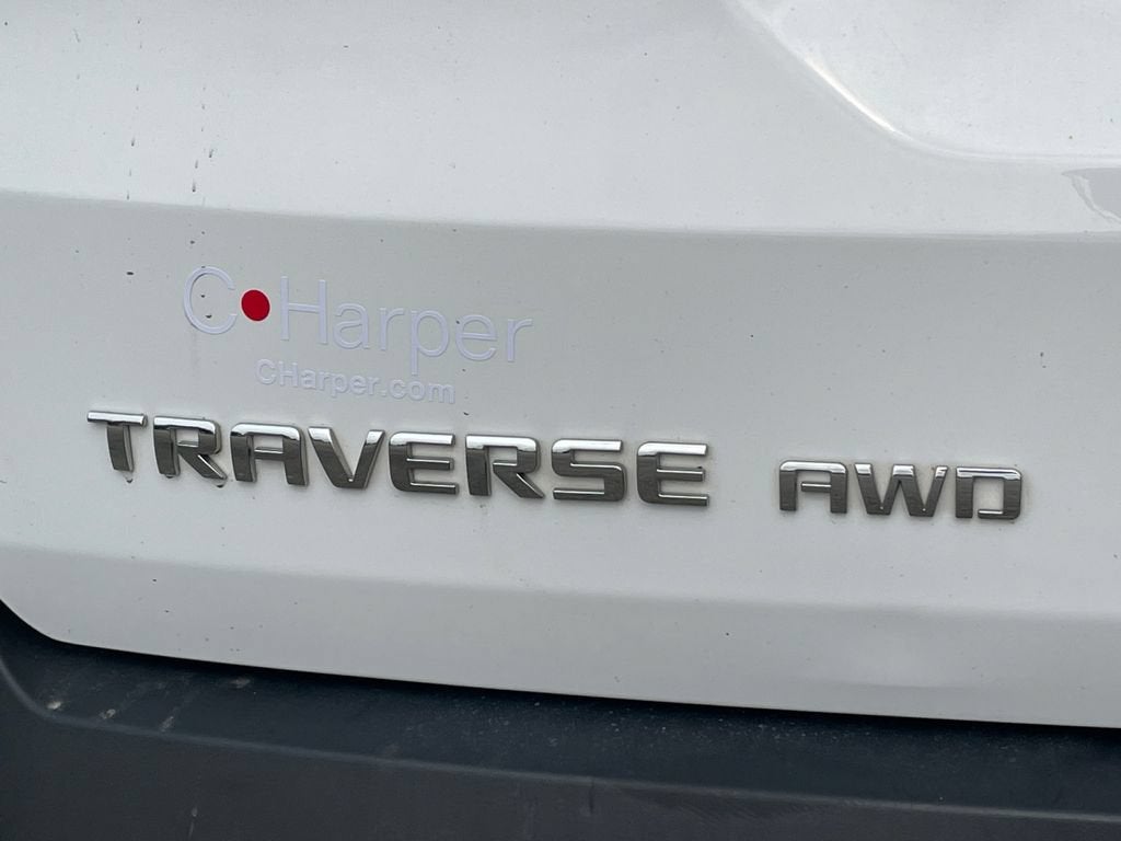 2021 Chevrolet Traverse LT Leather