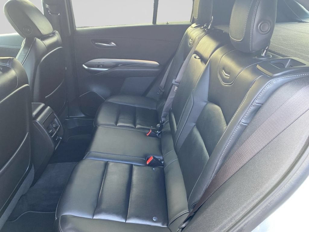2022 Cadillac XT4 AWD Premium Luxury