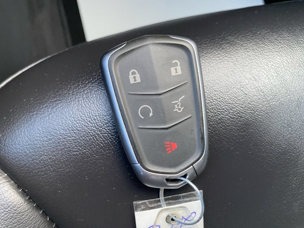 2022 Cadillac XT4 AWD Premium Luxury