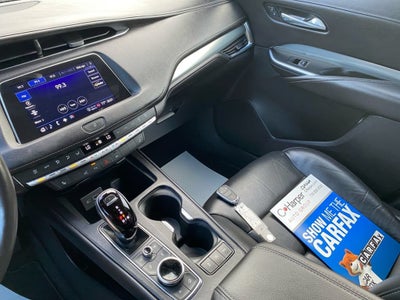 2022 Cadillac XT4 AWD Premium Luxury