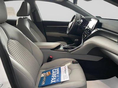 2022 Toyota Camry SE AWD