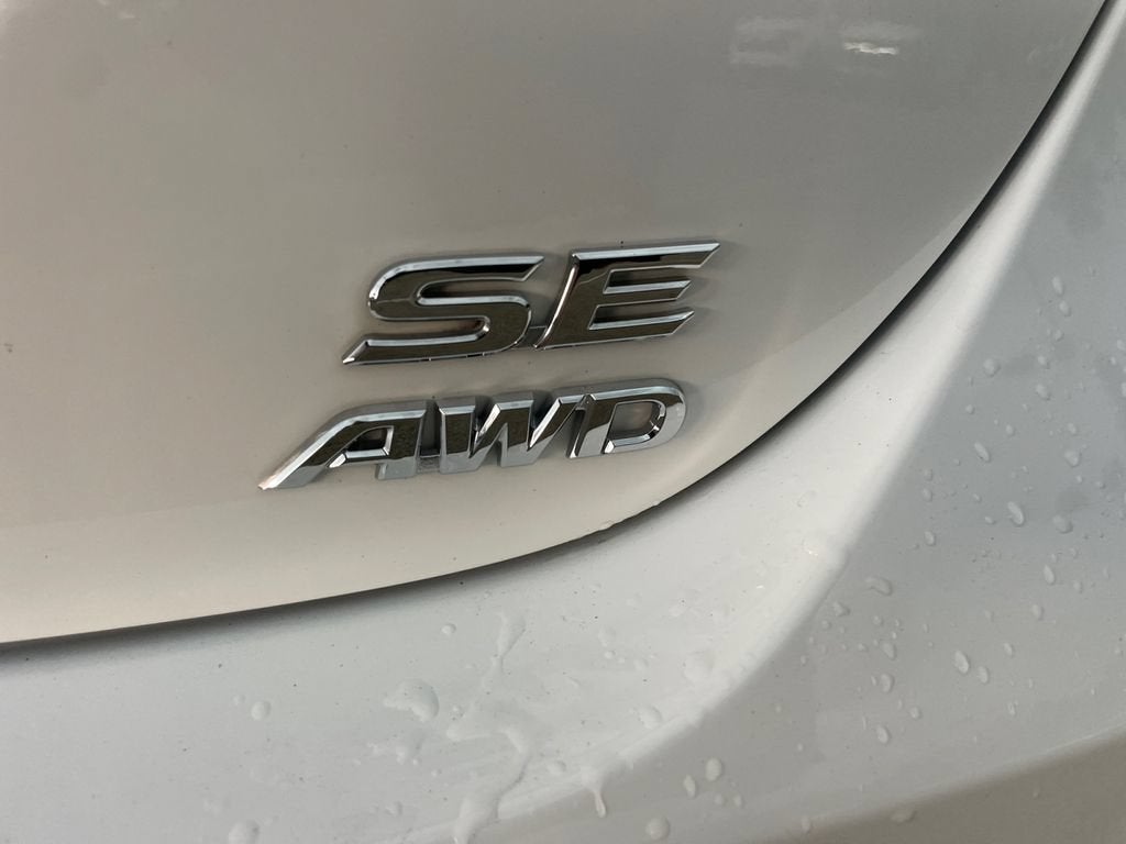 2022 Toyota Camry SE AWD