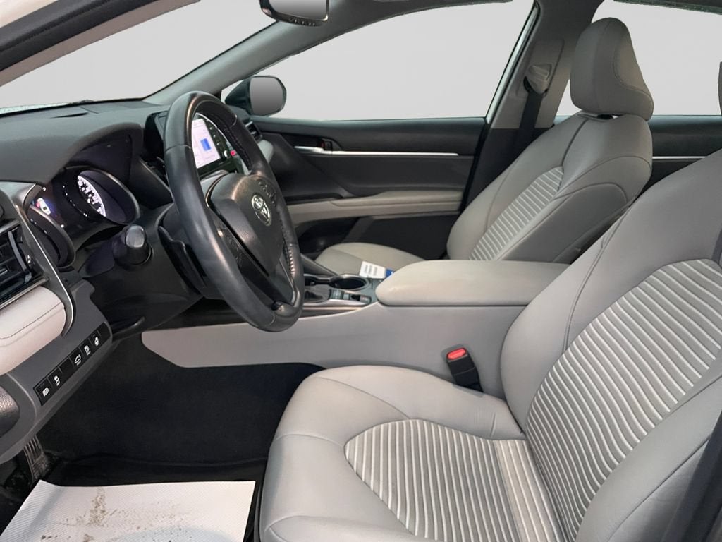 2022 Toyota Camry SE AWD