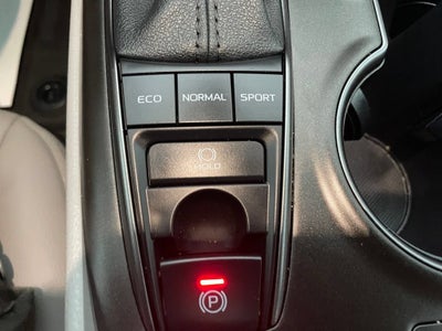 2022 Toyota Camry SE AWD