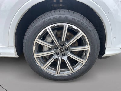 2023 Audi Q7 Premium Plus 45 TFSI quattro Tiptronic